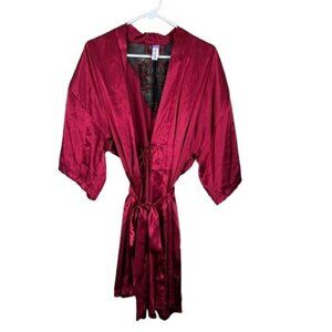 NEW Lilac+London Kimono Wrapper Lace Back Size Large Crimson Gothic